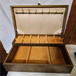 VTG Large Jewerly Box 12.5 x 8 x 3.5in”